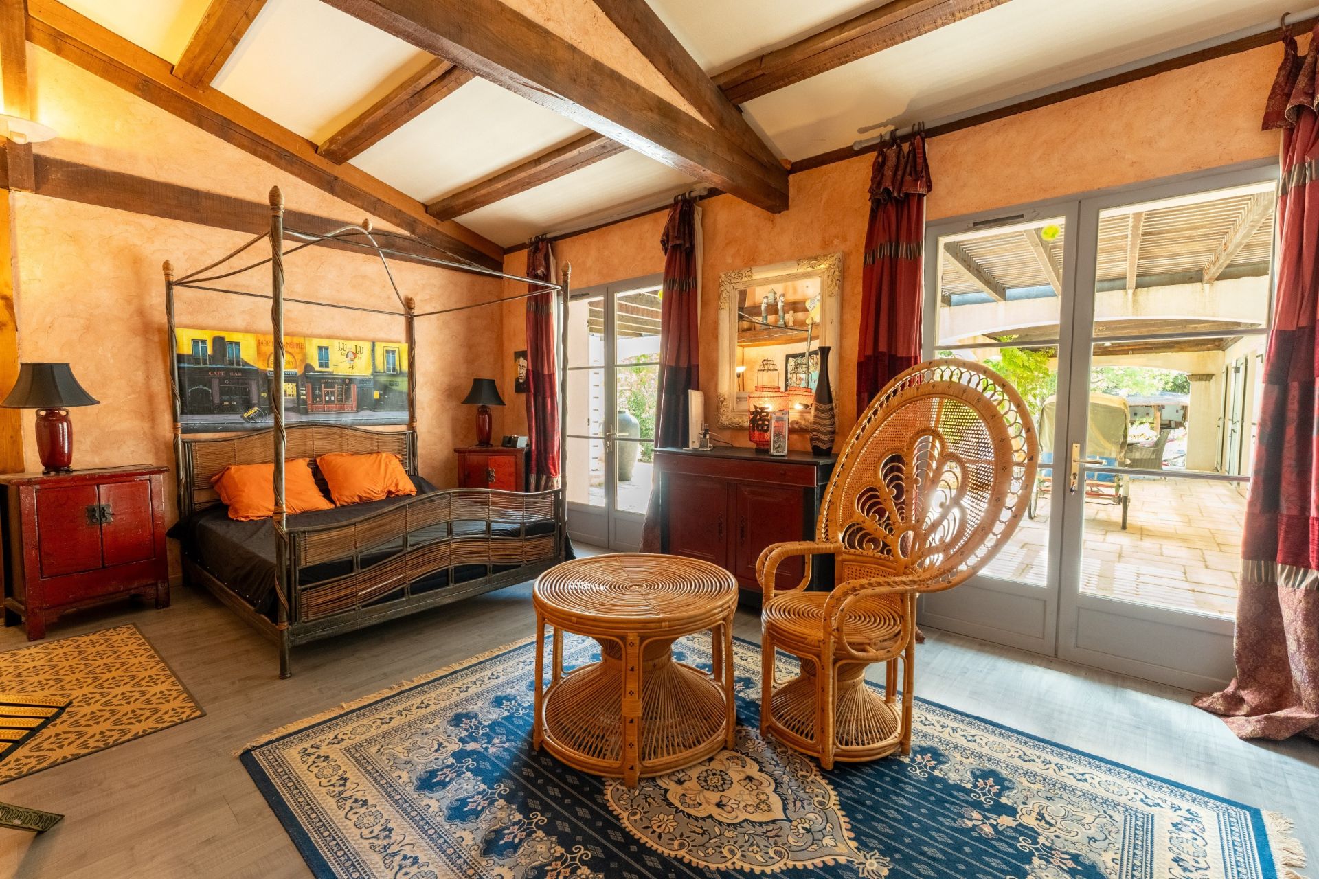 maison 11 Pièces en vente sur EGUILLES (13510)