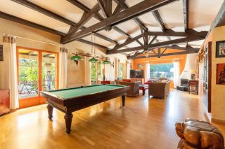 maison 11 Pièces en vente sur EGUILLES (13510)