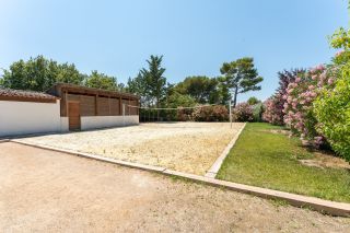 maison 11 Pièces en vente sur EGUILLES (13510)