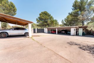 maison 11 Pièces en vente sur EGUILLES (13510)