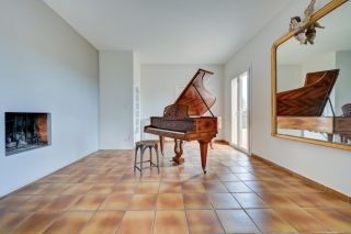 house 8 Rooms for sale on AIX EN PROVENCE (13100)