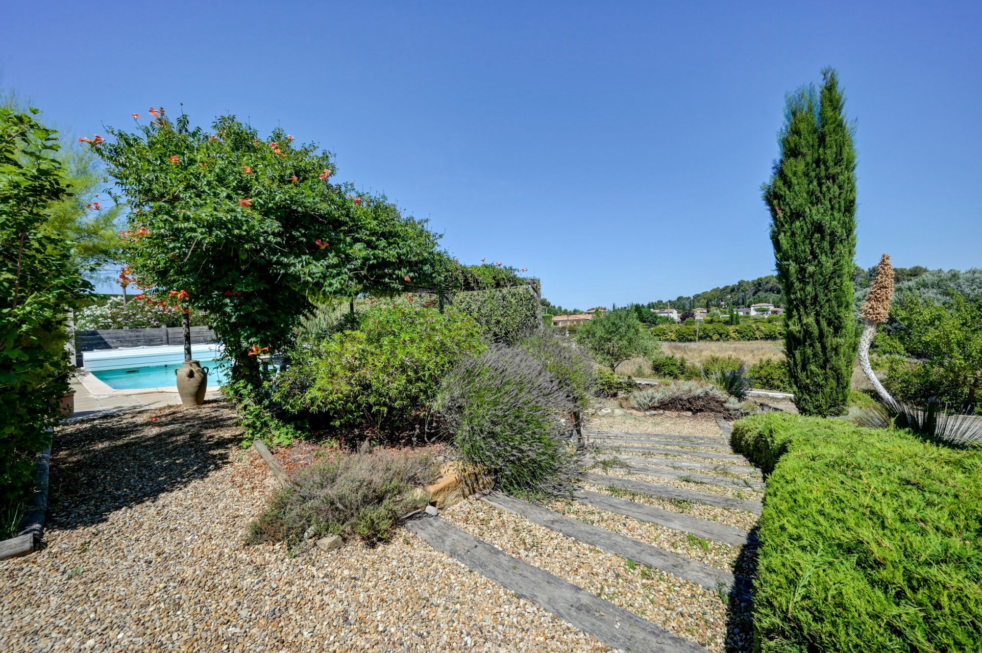 maison 10 Pièces en vente sur AIX EN PROVENCE (13100)