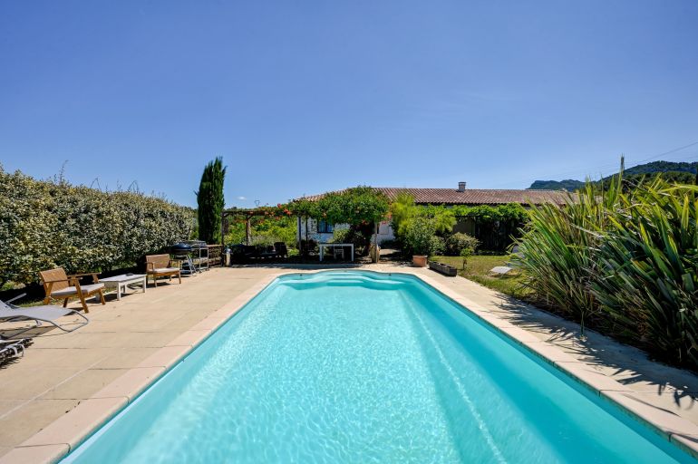 maison 10 Pièces en vente sur AIX EN PROVENCE (13100)