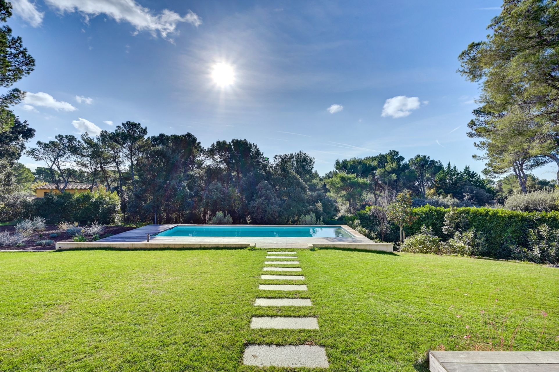 maison 10 Pièces en vente sur AIX EN PROVENCE (13100)