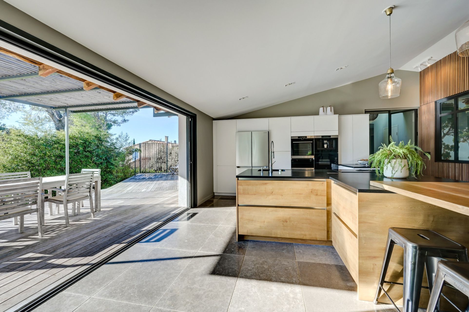 maison 10 Pièces en vente sur AIX EN PROVENCE (13100)