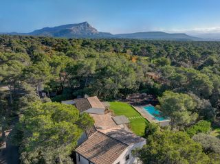 maison 10 Pièces en vente sur AIX EN PROVENCE (13100)