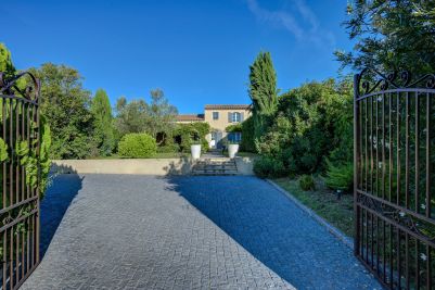 Sale House Aix-en-Provence 4&nbsp;Rooms 135&nbsp;m²