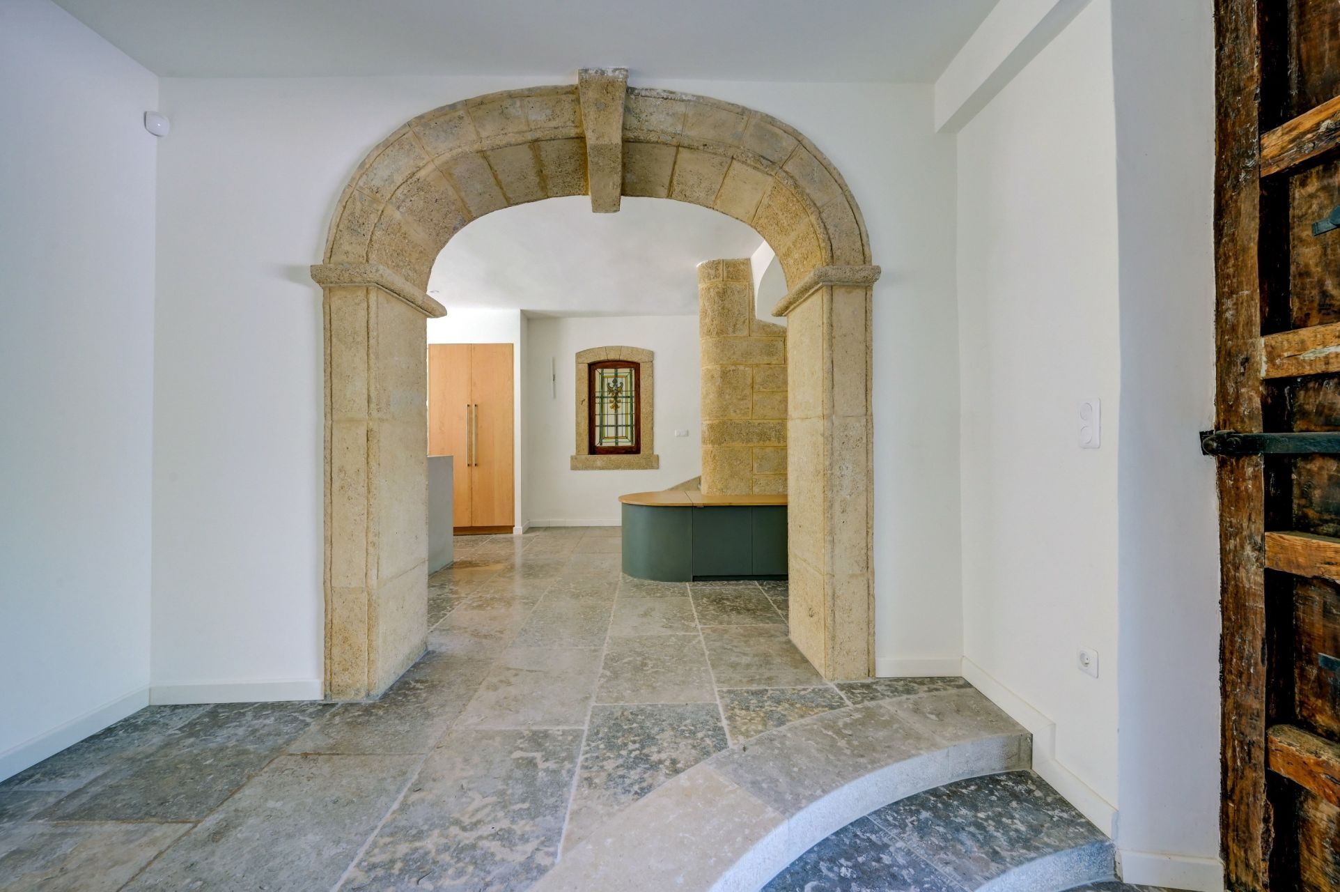 maison 20 Pièces en vente sur AIX EN PROVENCE (13100)