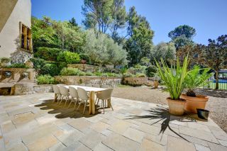 maison 20 Pièces en vente sur AIX EN PROVENCE (13100)