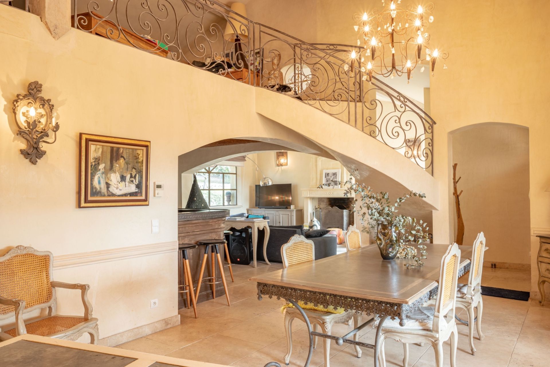maison 8 Pièces en vente sur AIX EN PROVENCE (13100)