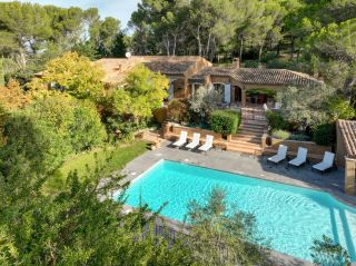 maison 8 Pièces en vente sur AIX EN PROVENCE (13100)