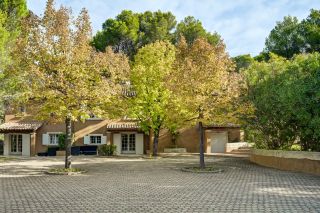 maison 8 Pièces en vente sur AIX EN PROVENCE (13100)