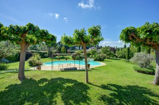 house 10 Rooms for sale on BOUC BEL AIR (13320)