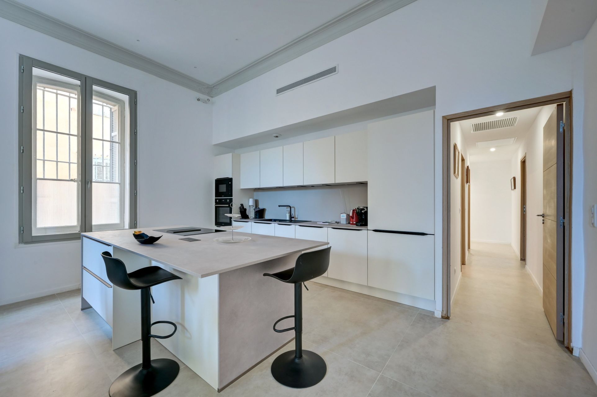 apartment 4 Rooms for sale on AIX EN PROVENCE (13100)