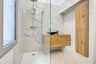 apartment 4 Rooms for sale on AIX EN PROVENCE (13100)