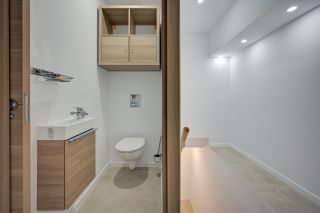 apartment 4 Rooms for sale on AIX EN PROVENCE (13100)