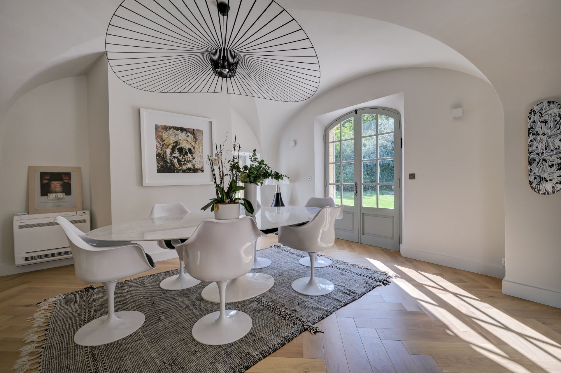 house 10 Rooms for sale on AIX EN PROVENCE (13100)