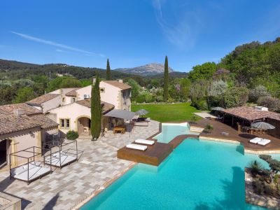 Sale House Aix-en-Provence 10&nbsp;Rooms 500&nbsp;m²