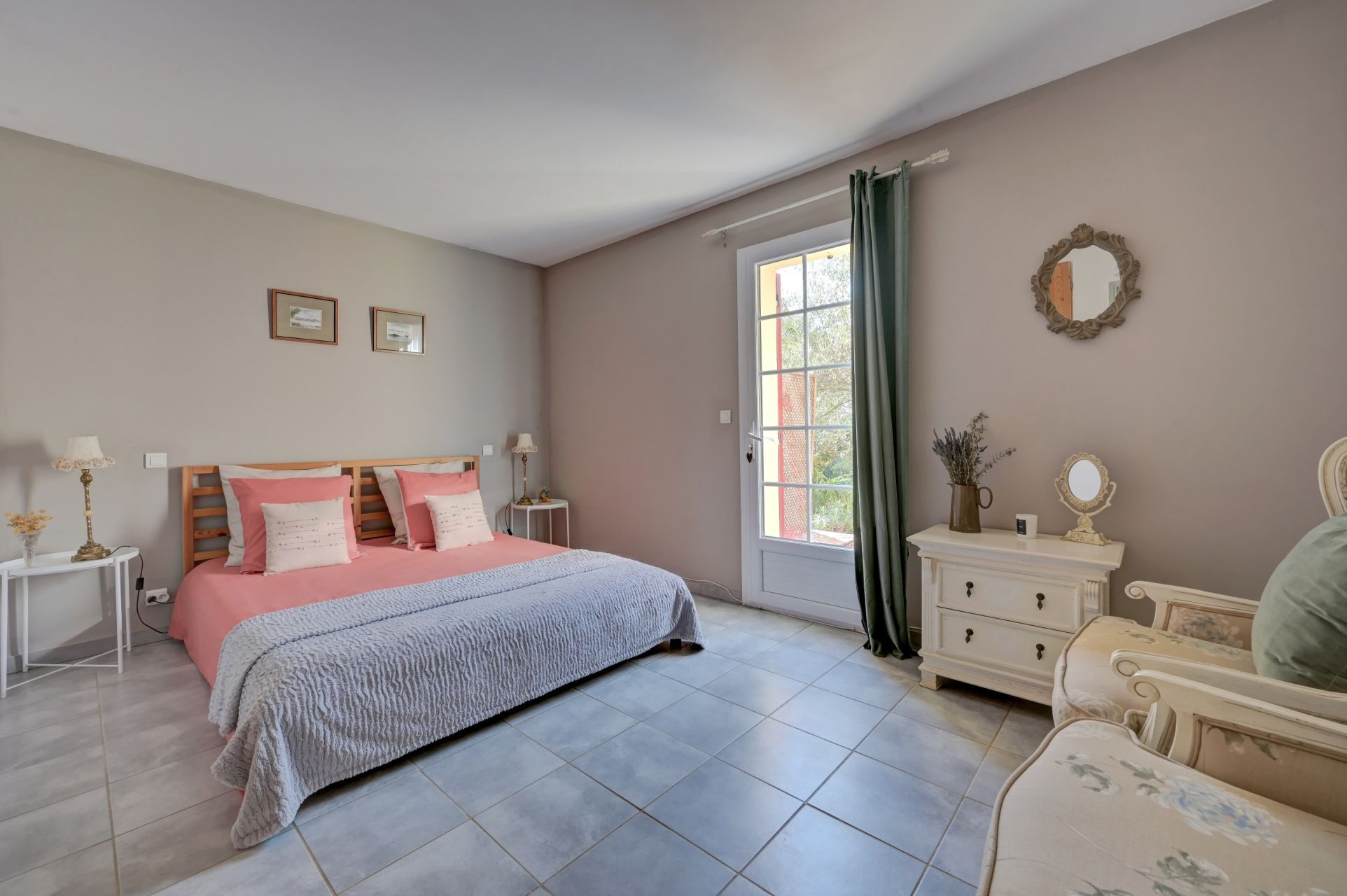 maison 8 Pièces en vente sur AIX EN PROVENCE (13100)