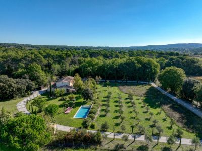 Sale House Aix-en-Provence 8&nbsp;Rooms 201&nbsp;m²