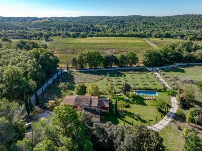 Sale House Aix-en-Provence 8&nbsp;Rooms 201&nbsp;m²