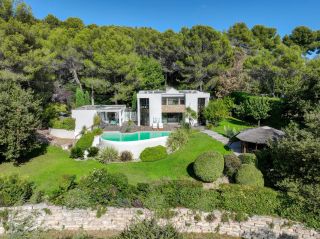 maison 6 Pièces en vente sur EGUILLES (13510)