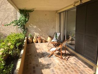 apartment 4 Rooms for rent on AIX EN PROVENCE (13100)