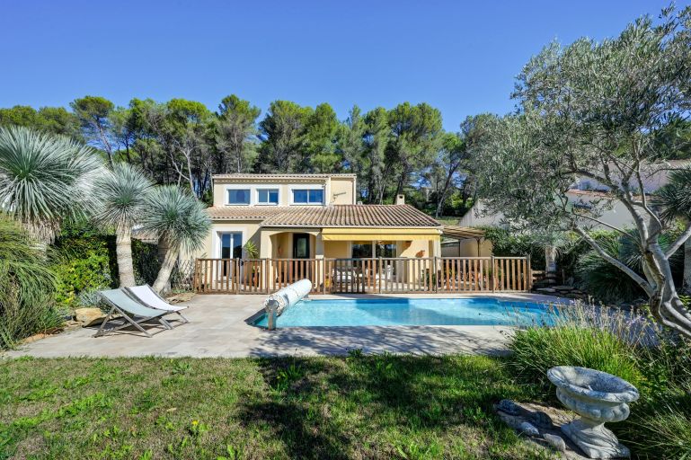 maison 5 Pièces en vente sur LUYNES (13080)