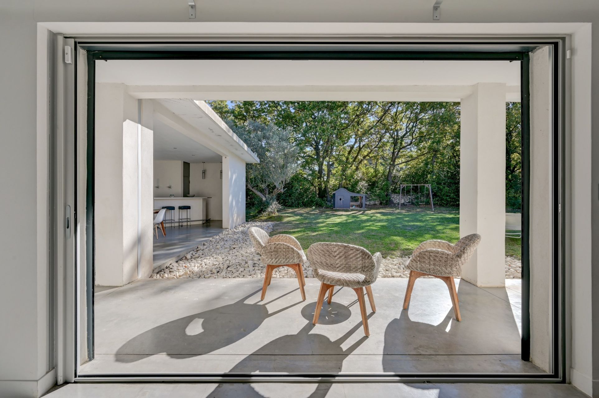 house 5 Rooms for sale on AIX EN PROVENCE (13100)