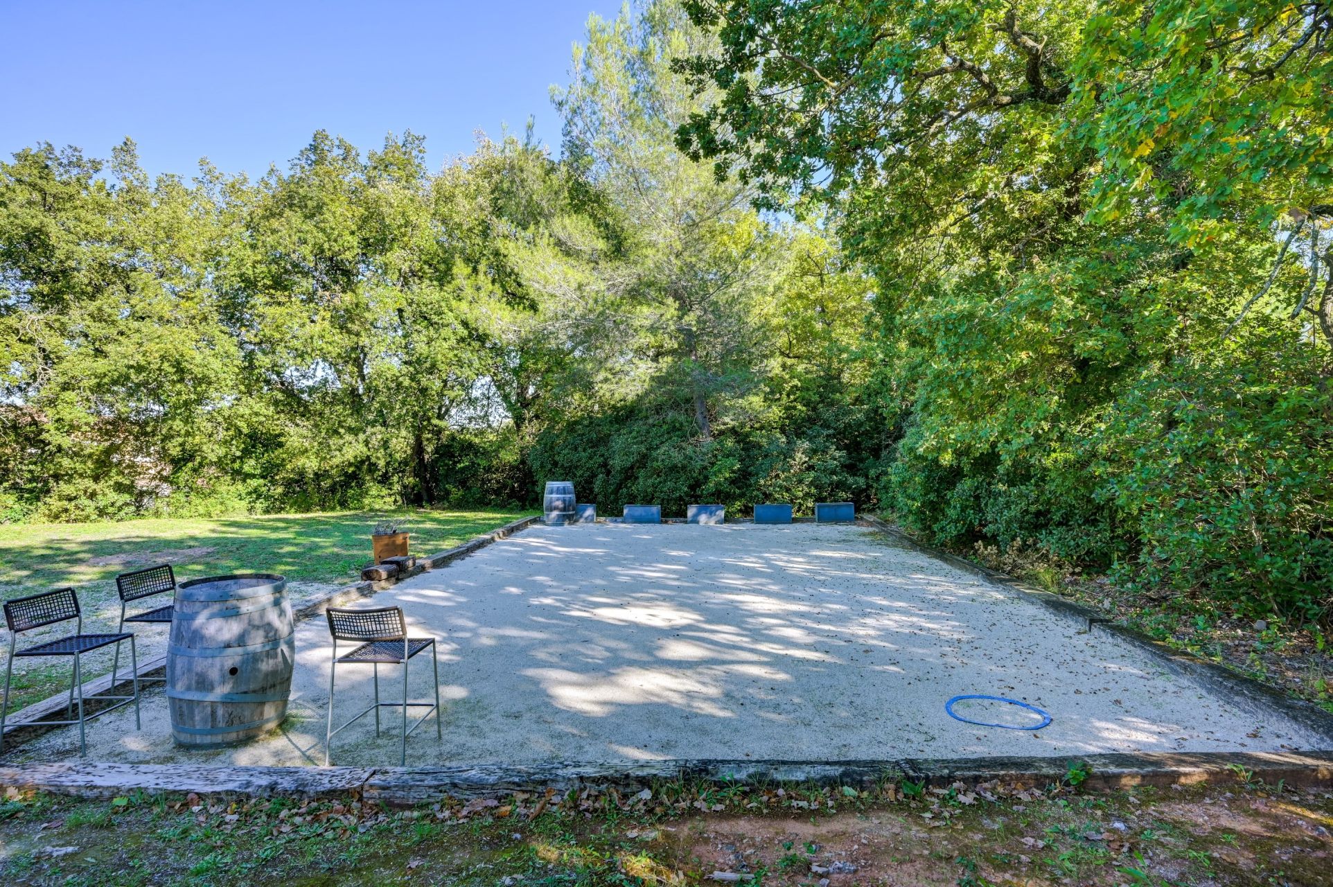 house 5 Rooms for sale on AIX EN PROVENCE (13100)