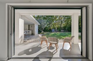 house 5 Rooms for sale on AIX EN PROVENCE (13100)