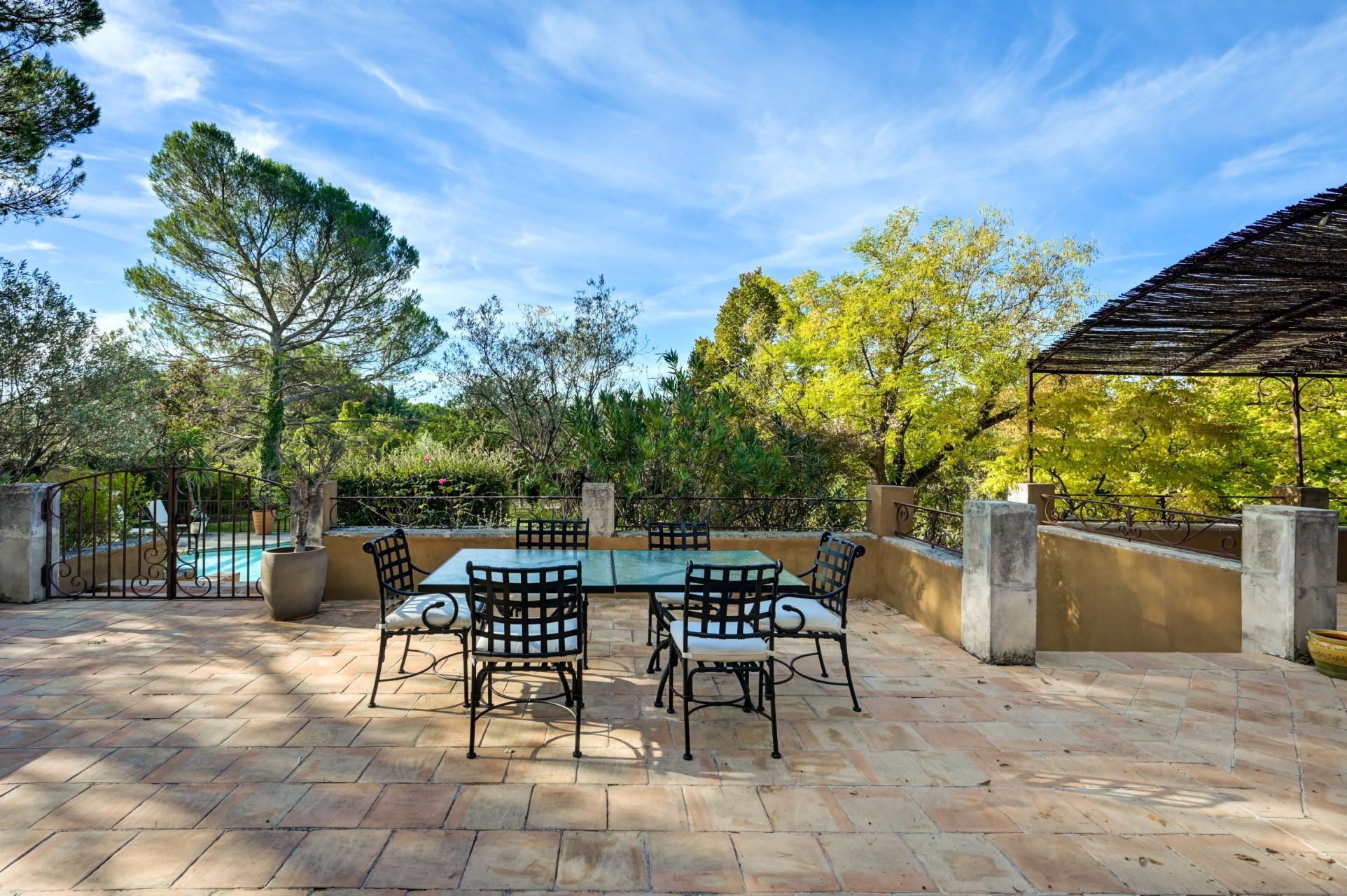 maison 8 Pièces en location sur AIX EN PROVENCE (13100)