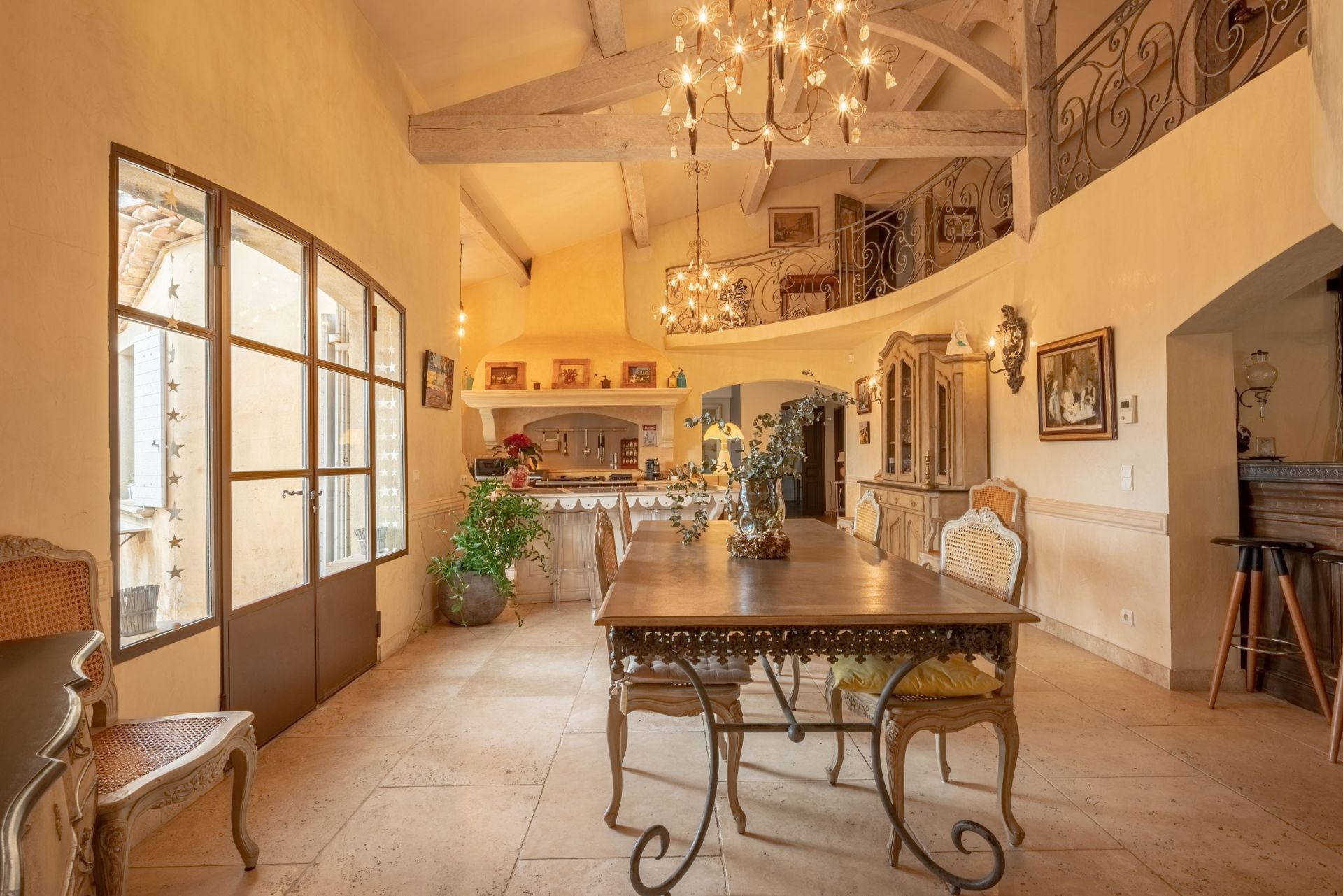 maison 8 Pièces en location sur AIX EN PROVENCE (13100)