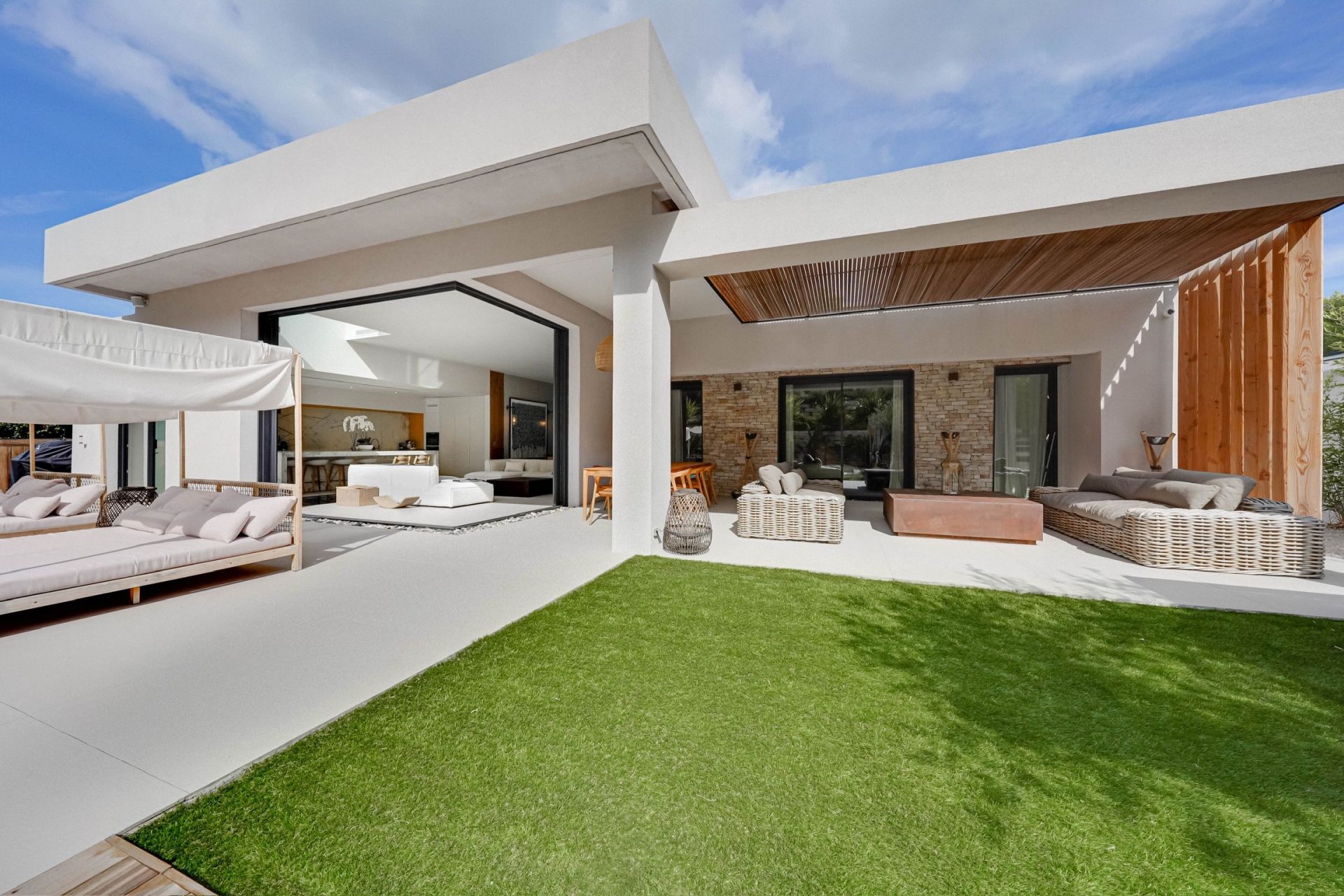 maison 6 Pièces en vente sur AIX EN PROVENCE (13100)