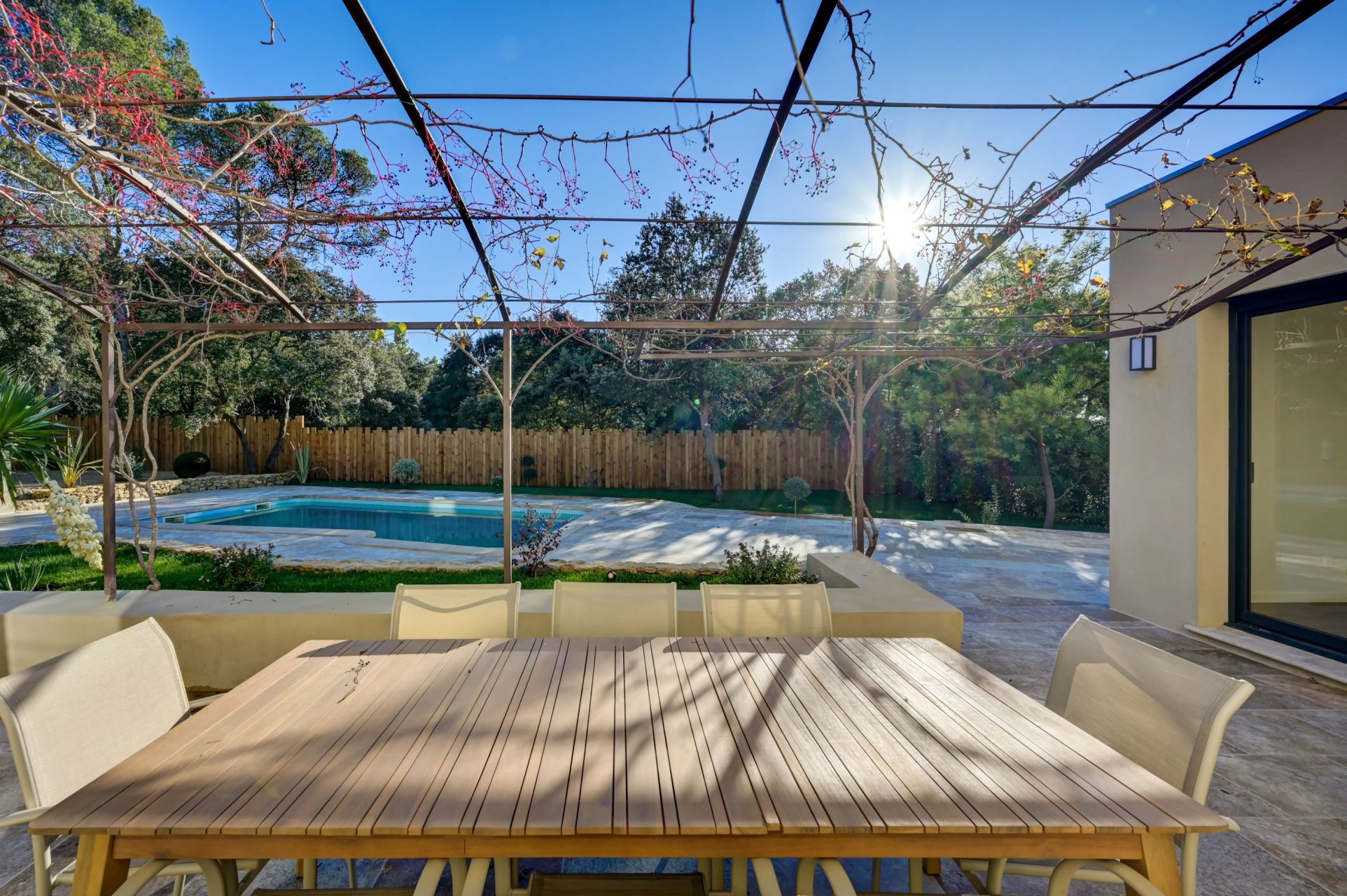 house 5 Rooms for sale on AIX EN PROVENCE (13100)