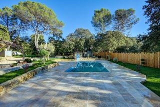 house 5 Rooms for sale on AIX EN PROVENCE (13100)