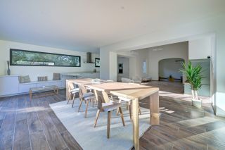 house 5 Rooms for sale on AIX EN PROVENCE (13100)