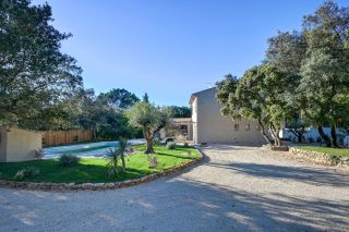 house 5 Rooms for sale on AIX EN PROVENCE (13100)