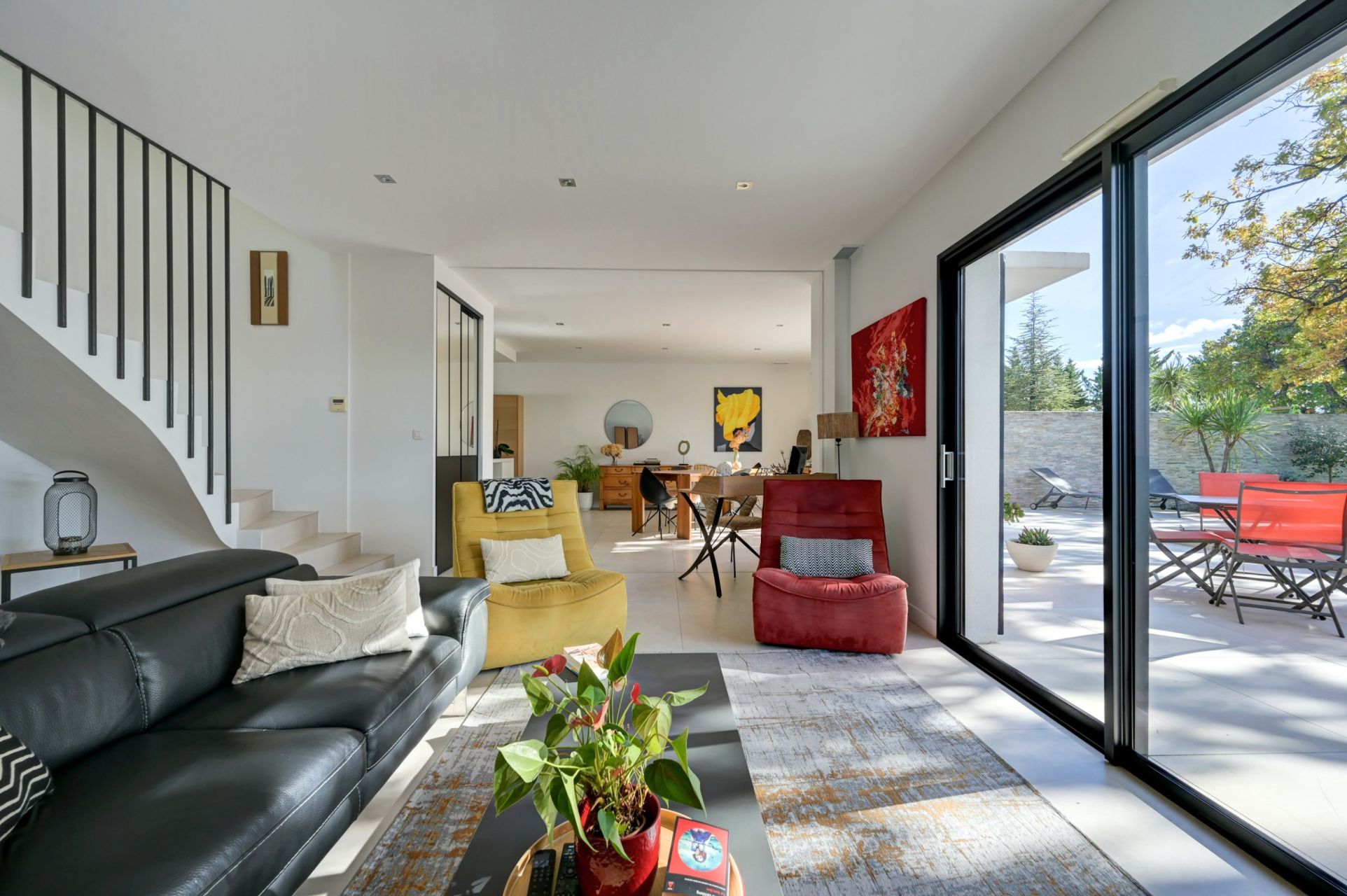 maison 5 Pièces en vente sur EGUILLES (13510)