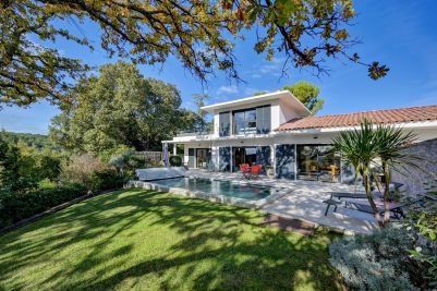 Vente Maison Éguilles 5 Pièces 143 m²