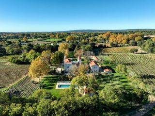 house 12 Rooms for sale on AIX EN PROVENCE (13100)