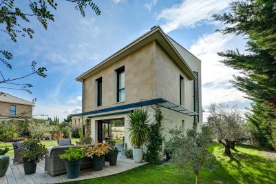 Sale House Aix-en-Provence 4 Rooms 111.6 m²