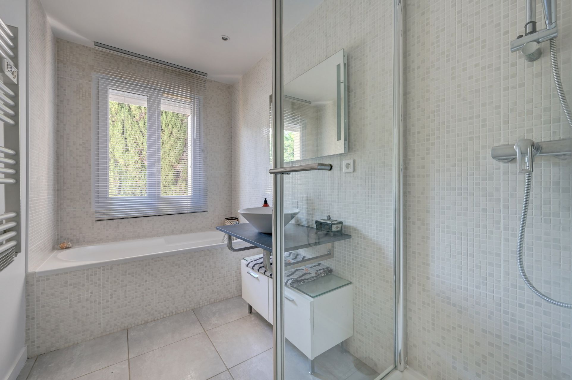 maison 6 Pièces en vente sur EGUILLES (13510)