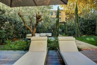house 8 Rooms for sale on AIX EN PROVENCE (13100)