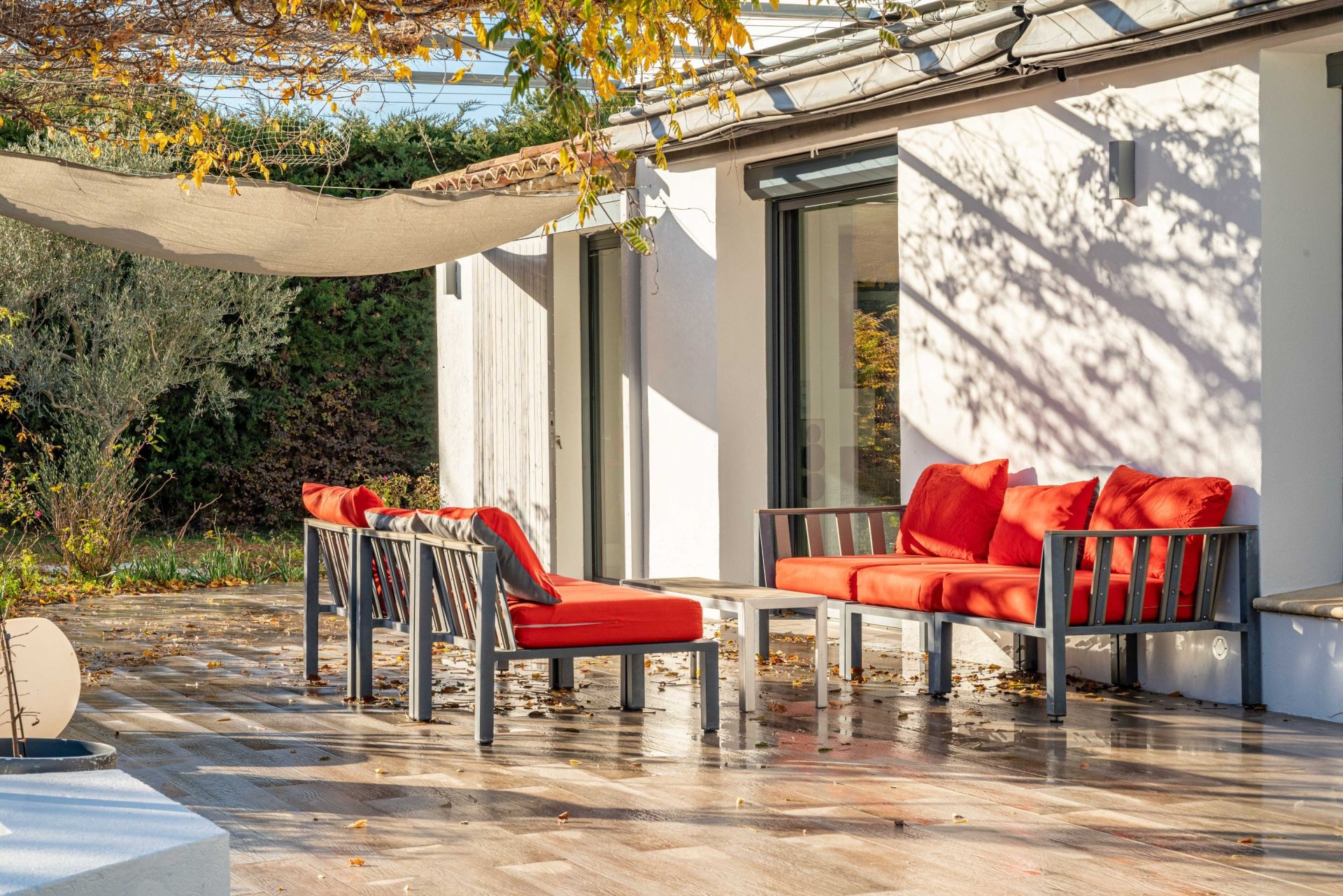 house 8 Rooms for sale on PUYRICARD (13540)