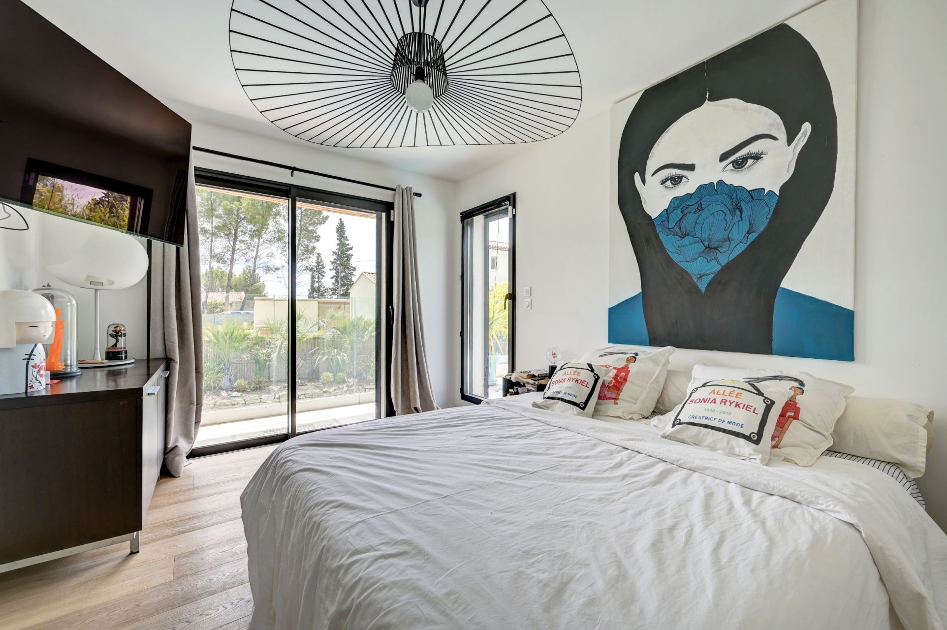 house 6 Rooms for sale on AIX EN PROVENCE (13100)