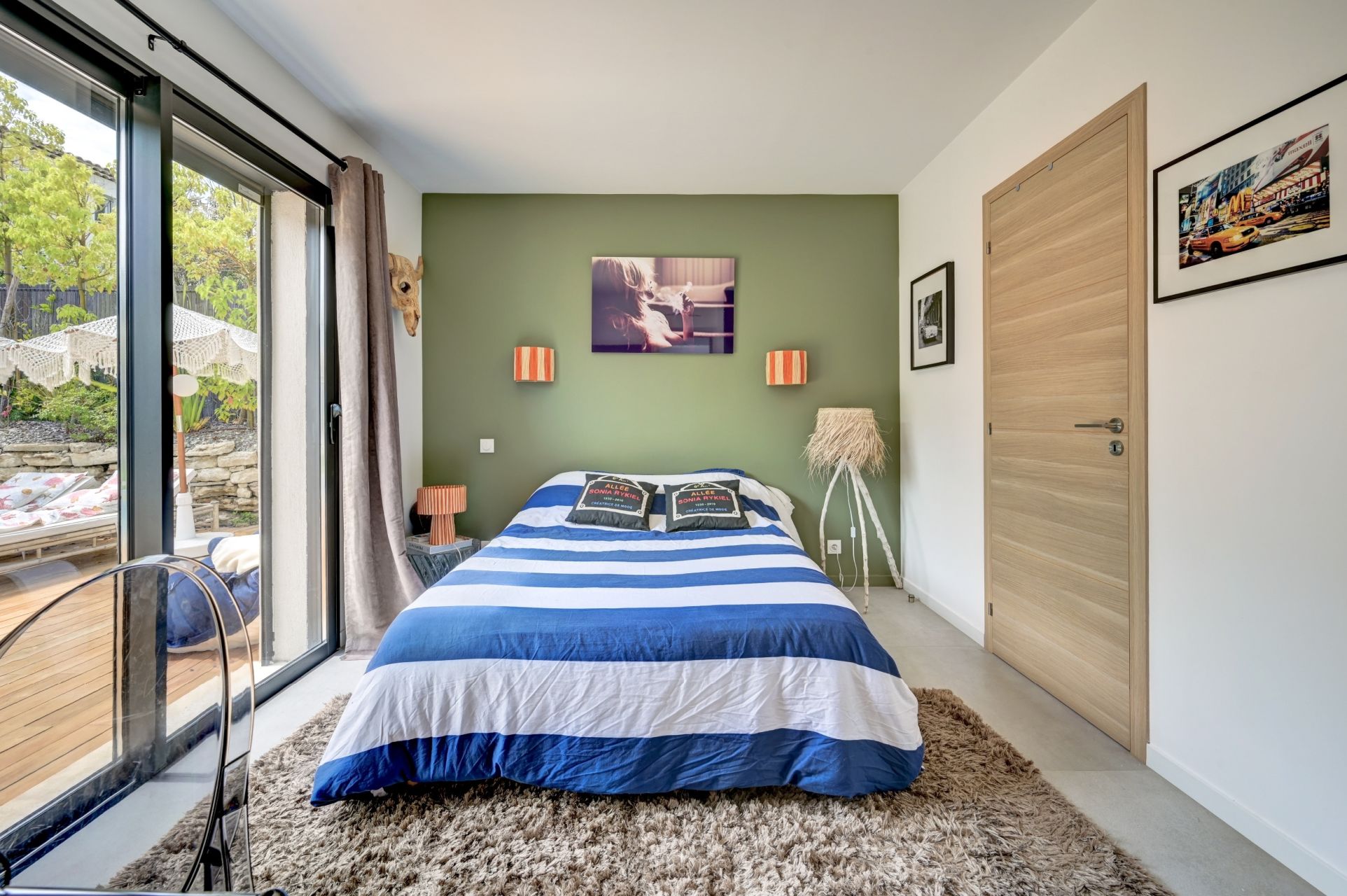 house 6 Rooms for sale on AIX EN PROVENCE (13100)