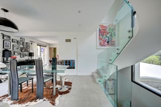 house 6 Rooms for sale on AIX EN PROVENCE (13100)