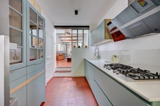 house 5 Rooms for sale on AIX EN PROVENCE (13100)