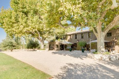 Rental House Aix-en-Provence 23&nbsp;Rooms 620&nbsp;m²